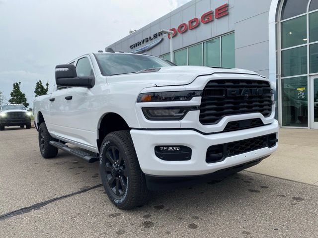 New 2026 RAM 2500 Tradesman AWD/4WD image 3