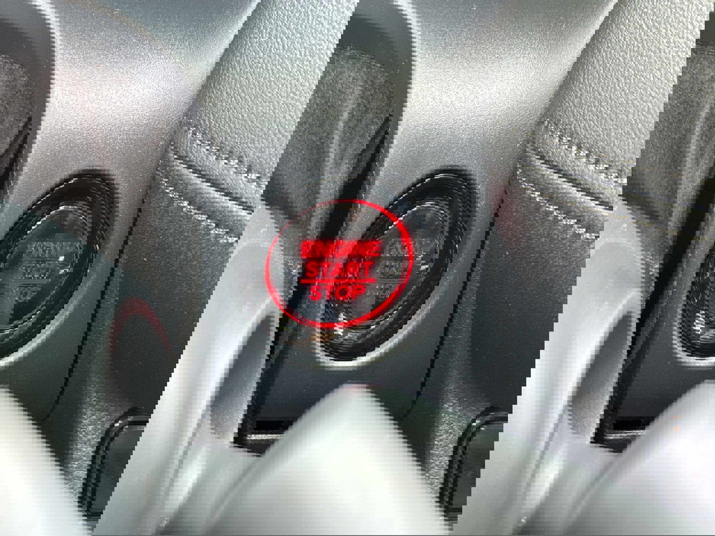 Used 2023 Honda HR-V LX image 16