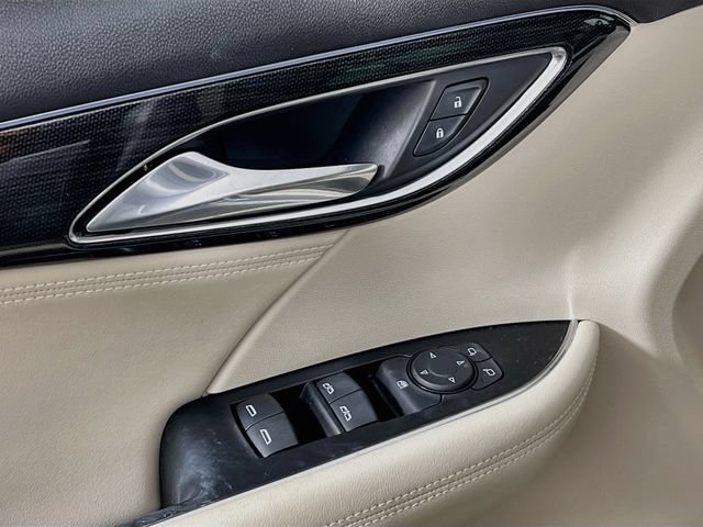 Used 2023 Buick Envision Preferred AWD/4WD image 9