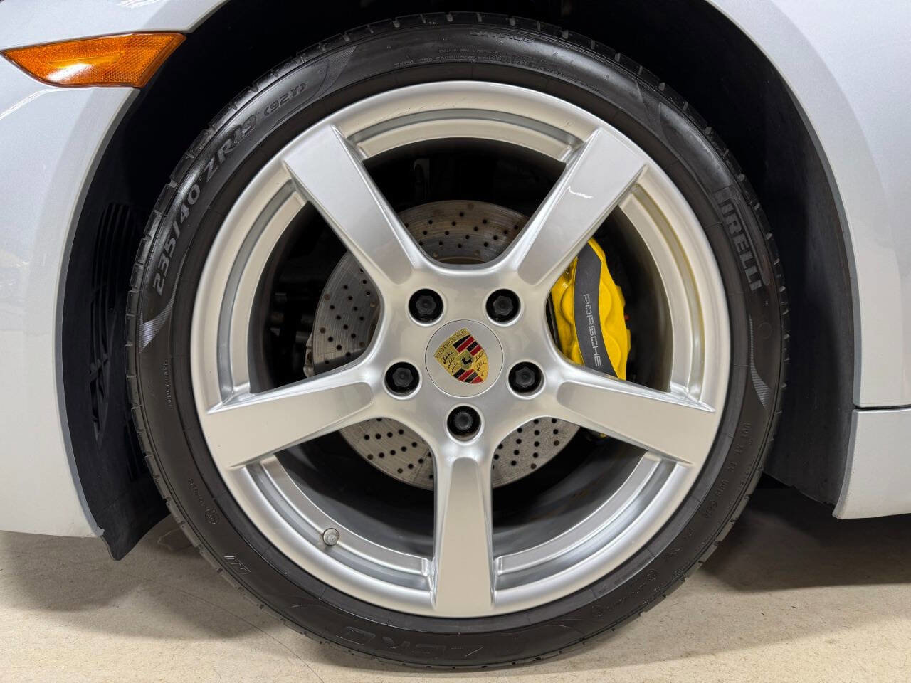 Used 2018 Porsche 718 Cayman Base 2dr Coupe image 13