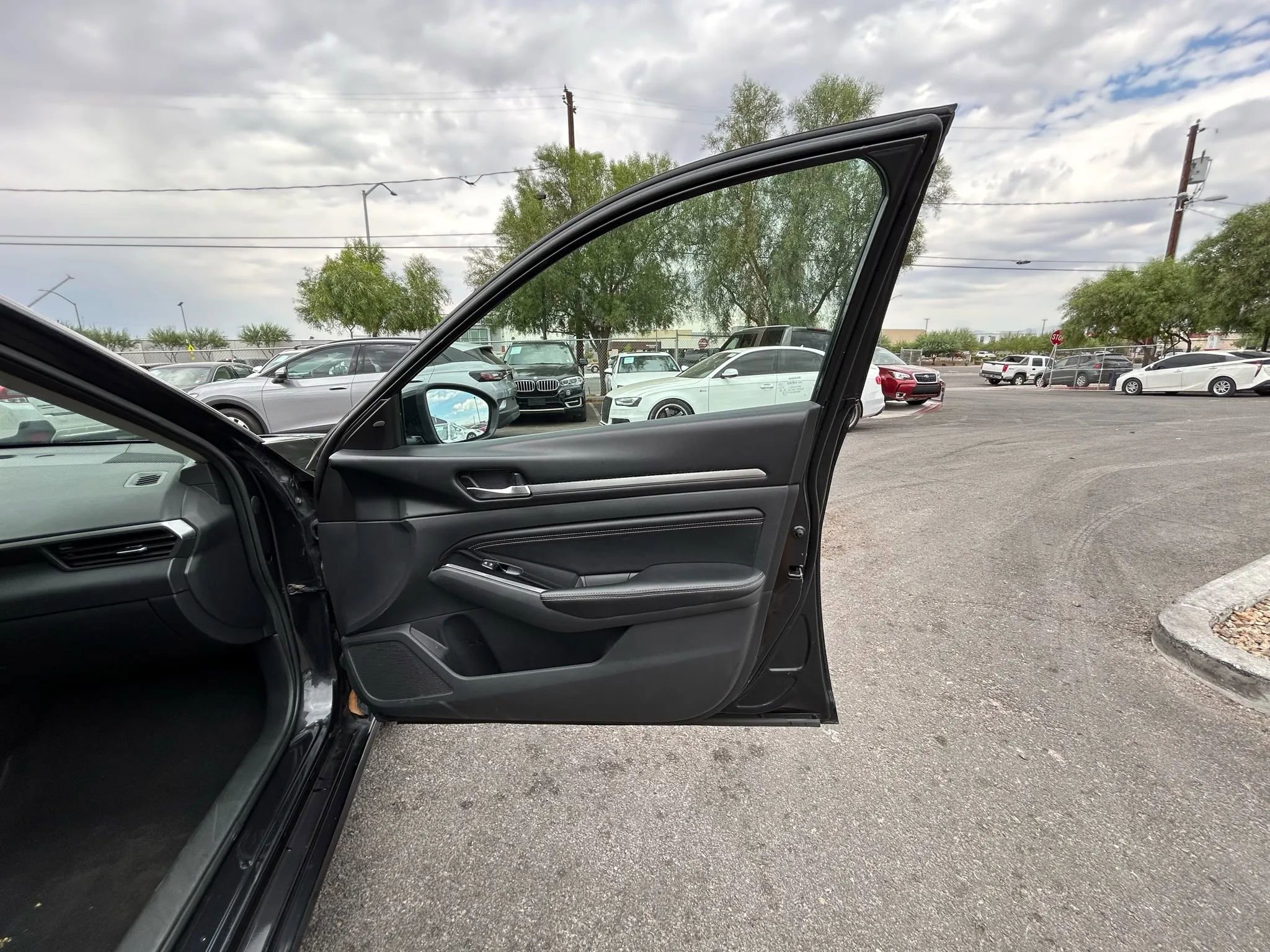 Used 2021 Nissan Altima 2.5 SV image 12