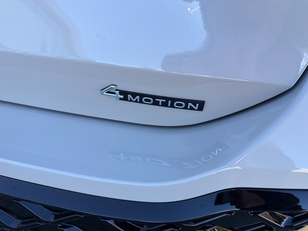 New 2026 Volkswagen Tiguan SE R-Line AWD/4WD image 34
