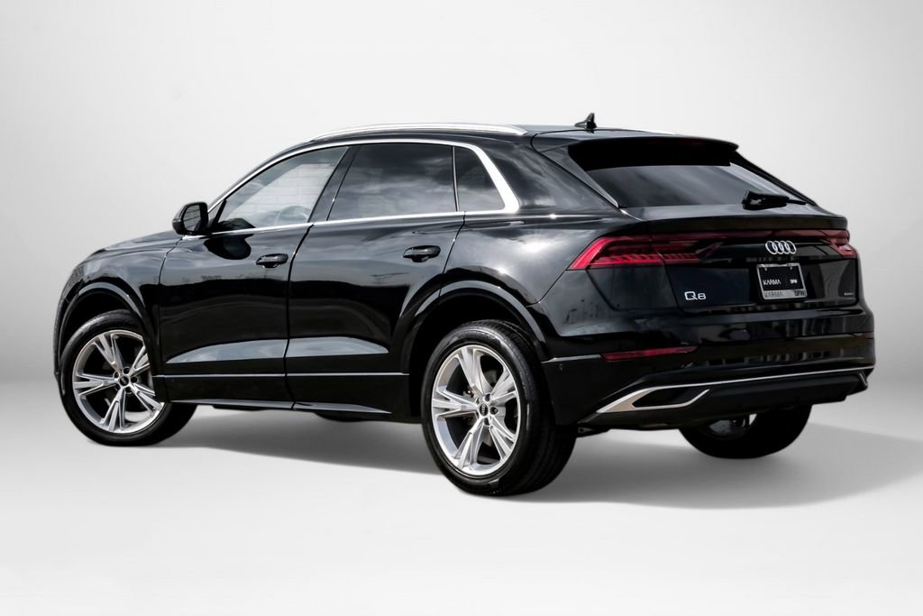 Used 2022 Audi Q8 Premium Plus AWD/4WD image 8