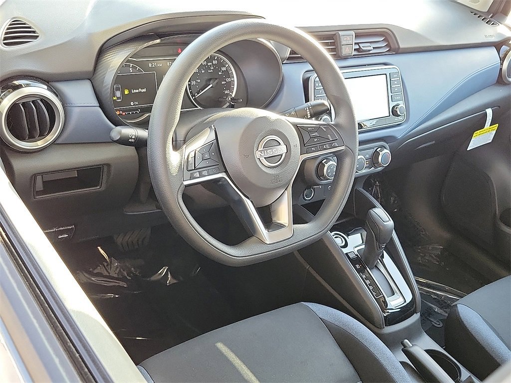 New 2025 Nissan Versa SV w/ Trunk Package image 4