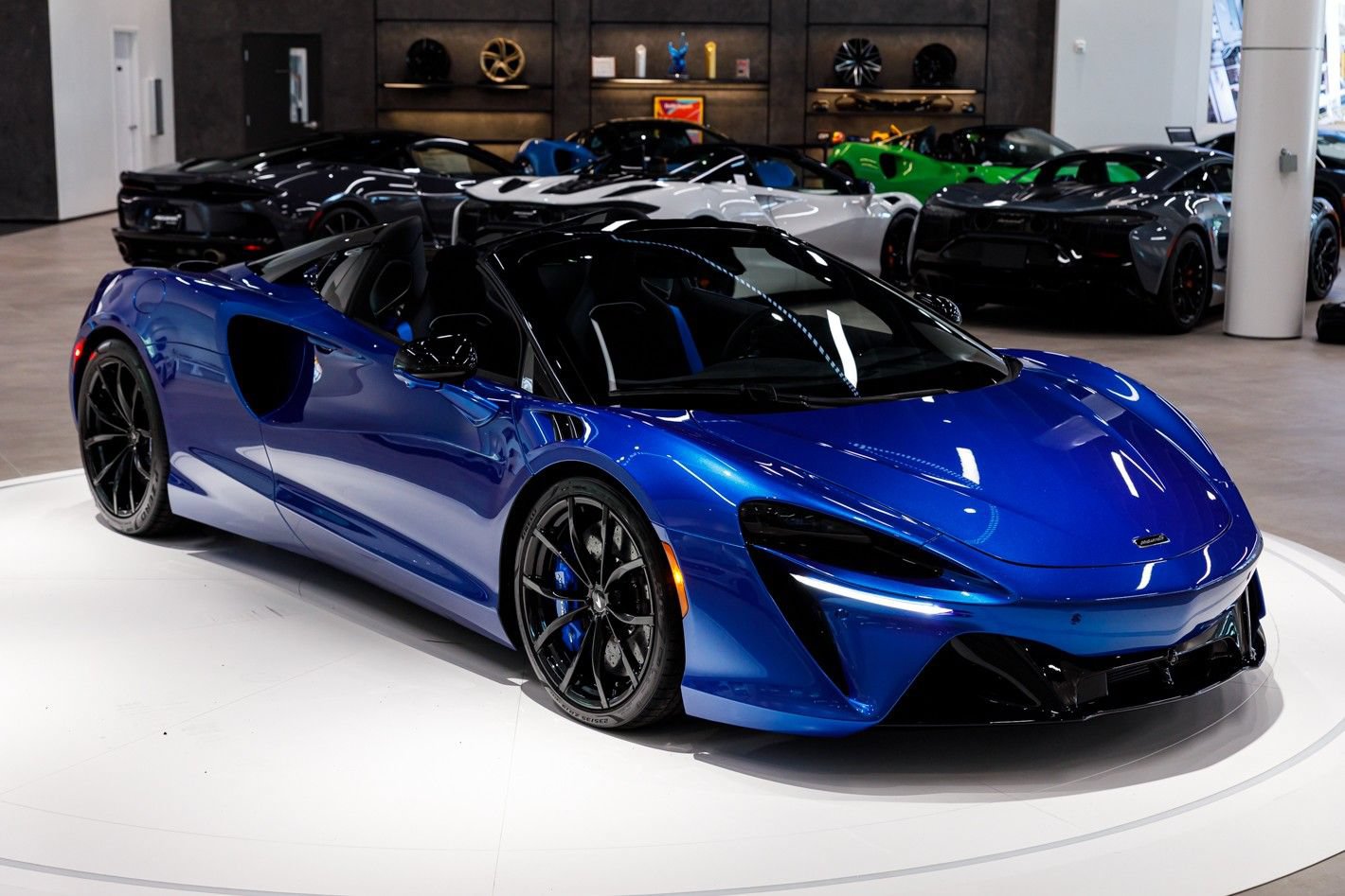 New 2026 McLaren Artura Spider RWD image 21