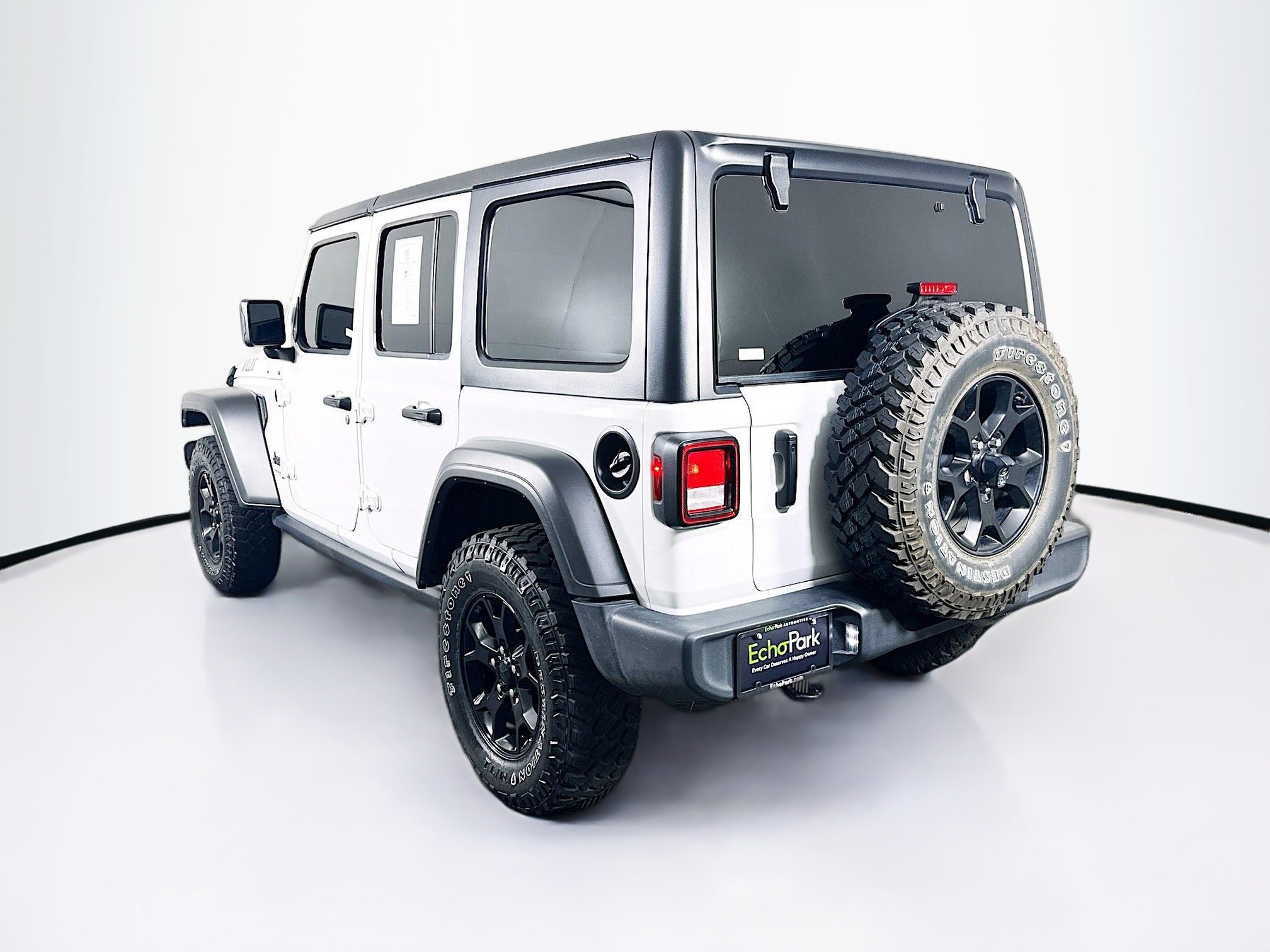 Used 2022 Jeep Wrangler Willys image 5