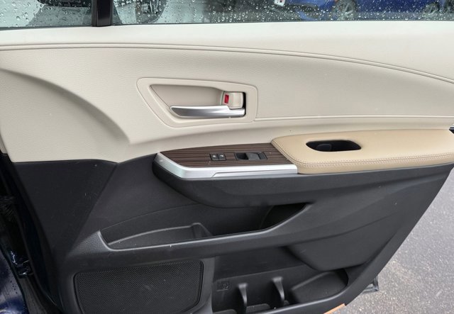 Certified 2024 Toyota Sienna XLE w/ XLE Plus Package image 29