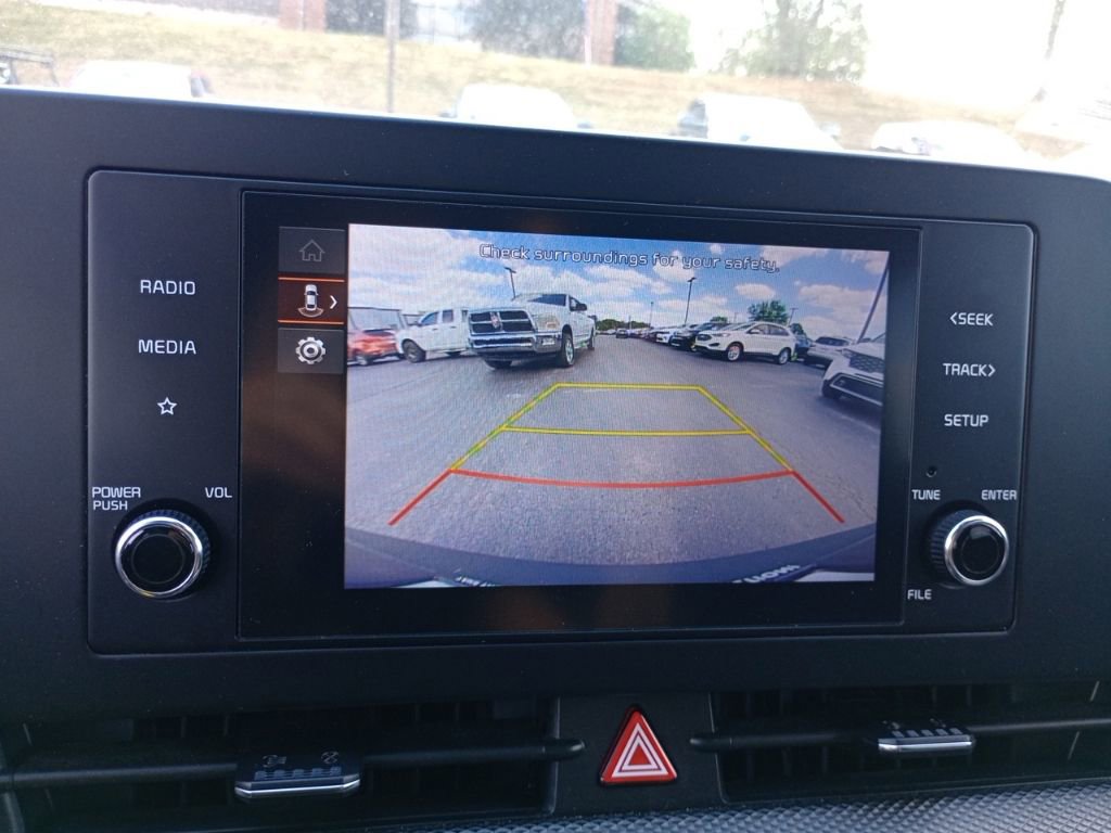 Used 2024 Kia Sportage LX image 24