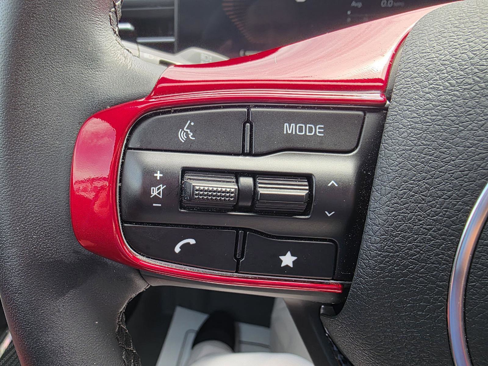 Used 2025 Kia K5 GT-Line w/ GT-Line Premium Package image 16