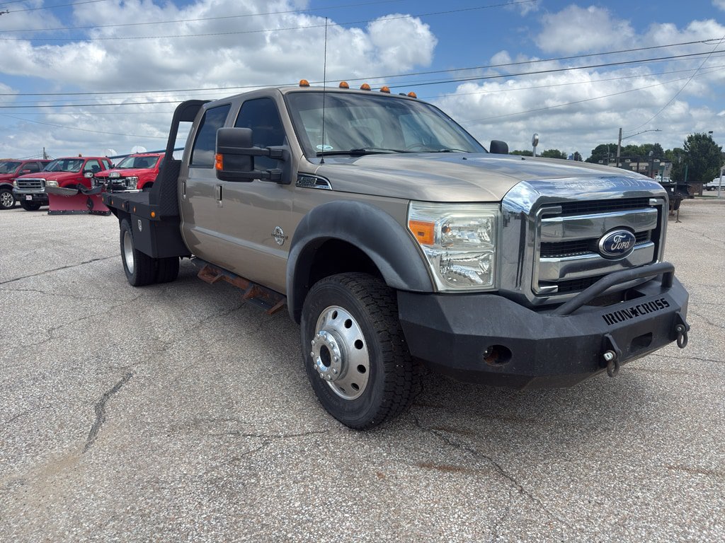 Used 2011 Ford F550 4x4 Crew Cab Super Duty w/ Payload Upgrade Pkg image 3