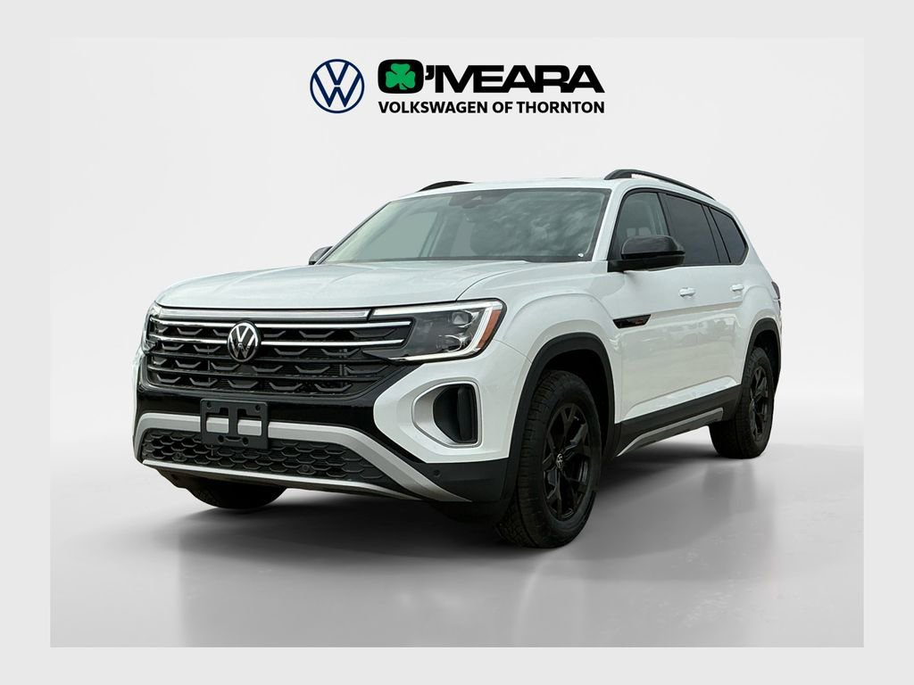 New 2025 Volkswagen Atlas Peak Edition SE