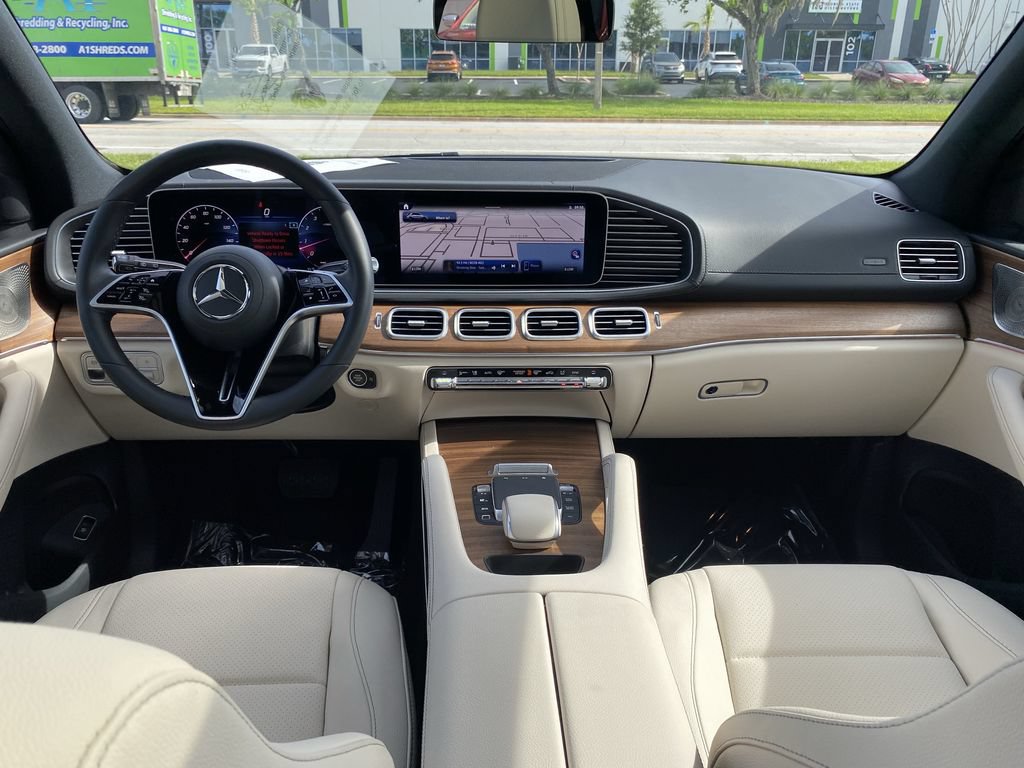 Used 2026 Mercedes-Benz GLE 350 4MATIC image 2
