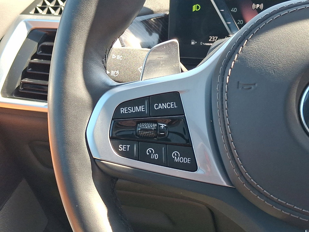 Used 2024 BMW X5 xDrive40i w/ M Sport Package image 17