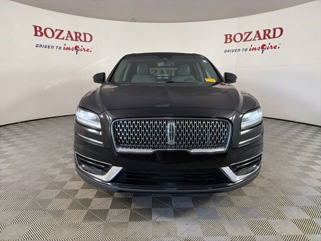 Used 2019 Lincoln Nautilus Reserve FWD image 2