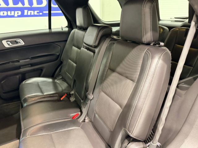 Used 2015 Ford Explorer Sport w/ Equipment Group 401A AWD/4WD image 42
