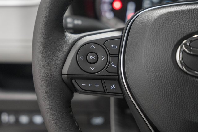 New 2025 Toyota RAV4 XLE image 30