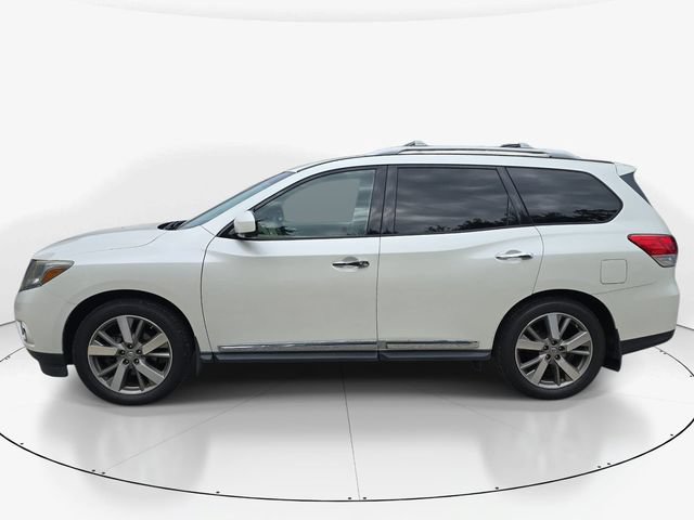 Used 2016 Nissan Pathfinder Platinum FWD image 9