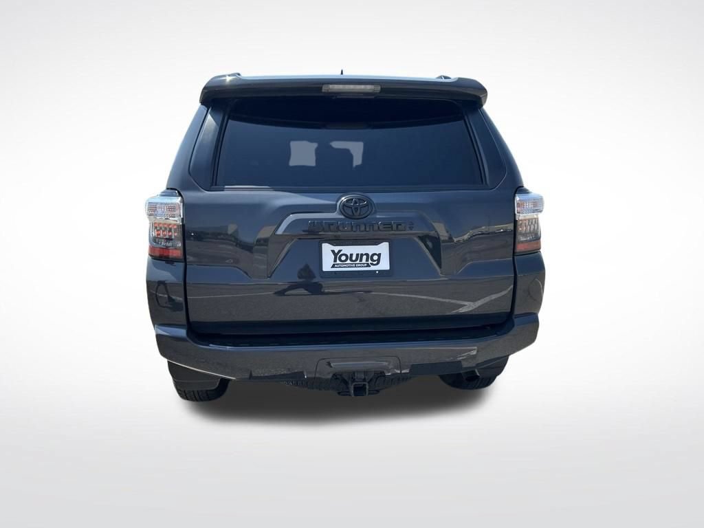Used 2024 Toyota 4Runner SR5 Premium w/ Moonroof Package AWD/4WD image 4