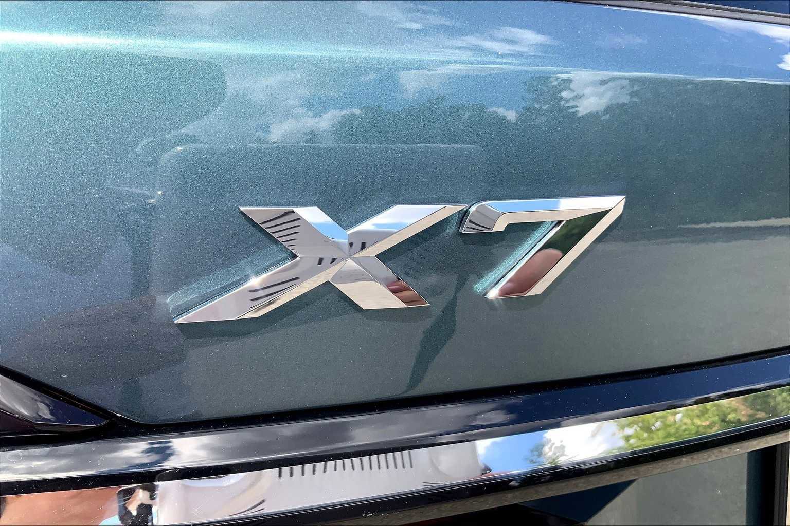 Used 2026 BMW X7 xDrive40i image 15