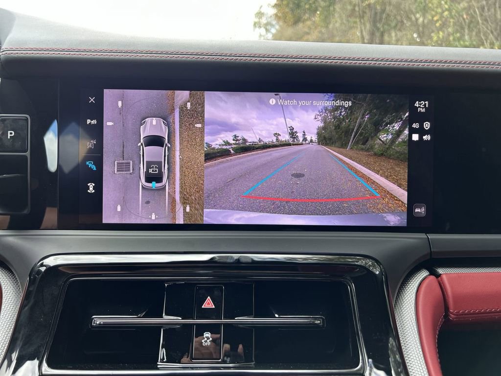 New 2025 Porsche Panamera 4 image 21