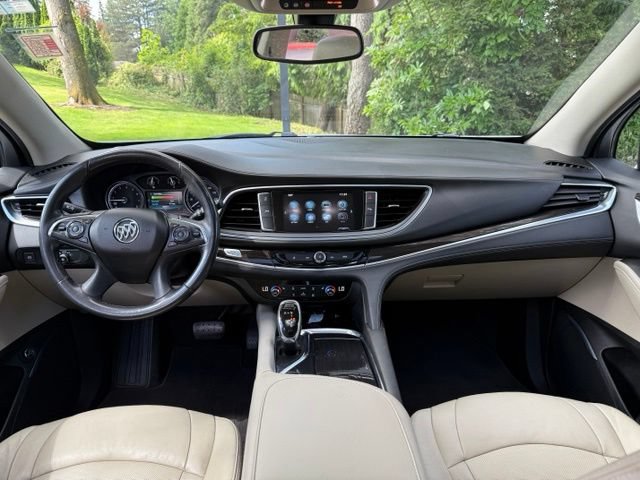 Used 2019 Buick Enclave Essence AWD/4WD image 11