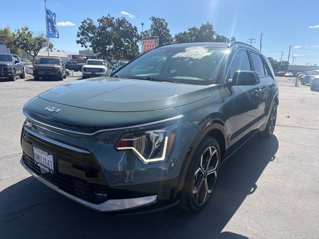 Used 2024 Kia Niro EX Touring