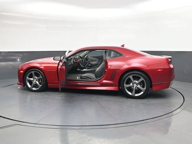 Used 2013 Chevrolet Camaro LT RWD image 39