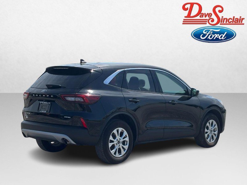 Used 2023 Ford Escape Active AWD/4WD image 7