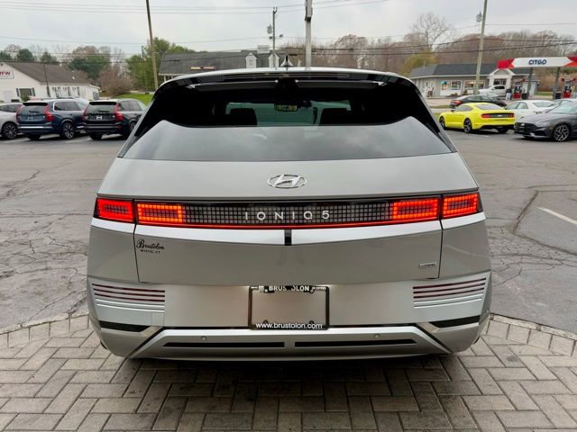 Used 2024 Hyundai Ioniq 5 Limited image 10