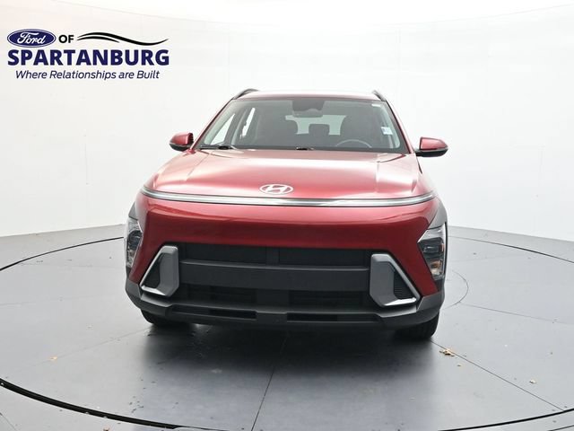 Used 2025 Hyundai Kona SEL AWD/4WD image 2