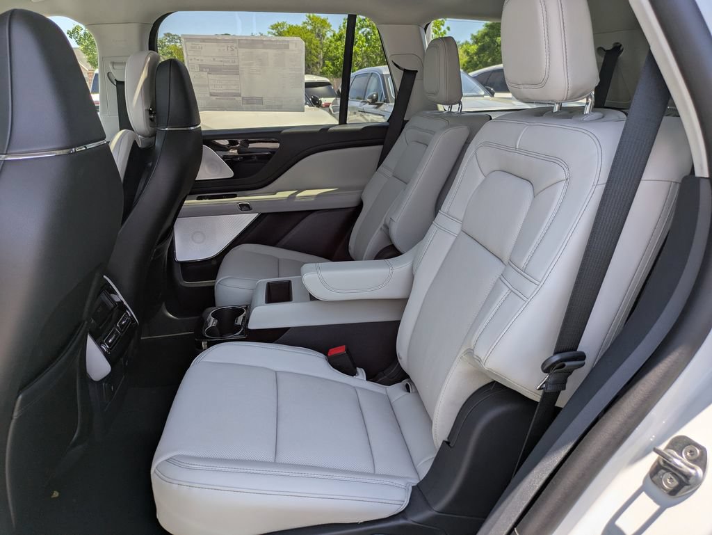 New 2026 Lincoln Aviator Reserve RWD image 15