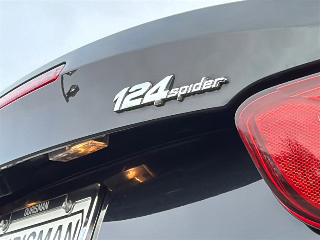 Used 2019 FIAT 124 Spider Lusso w/ Convenience Group image 15