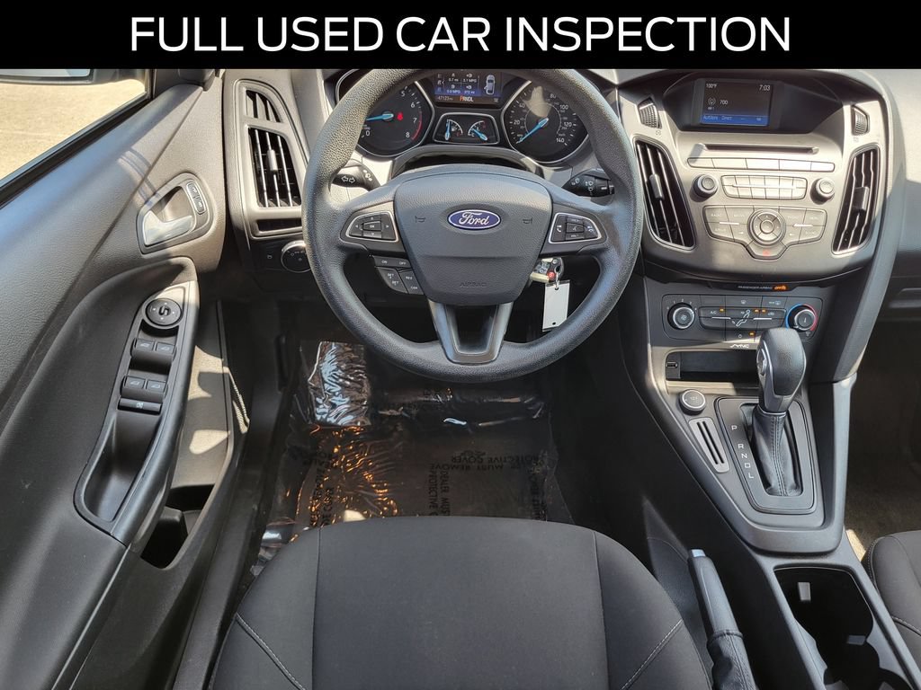 Certified 2017 Ford Focus SE FWD image 8