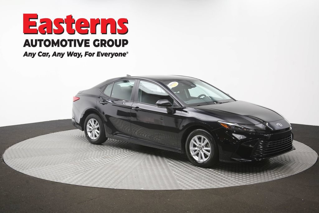 Used 2025 Toyota Camry LE FWD image 48