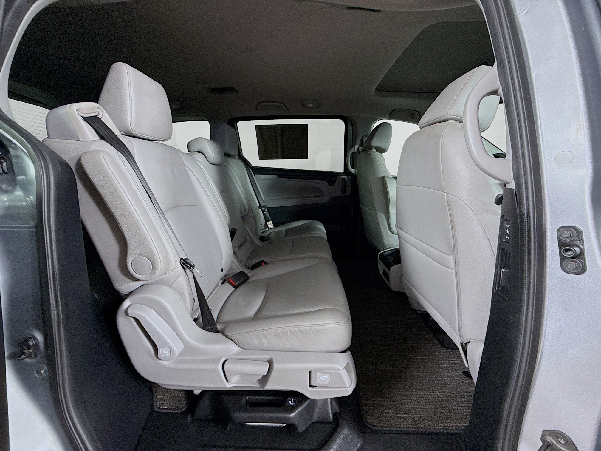 Certified 2024 Honda Odyssey EX-L image 36