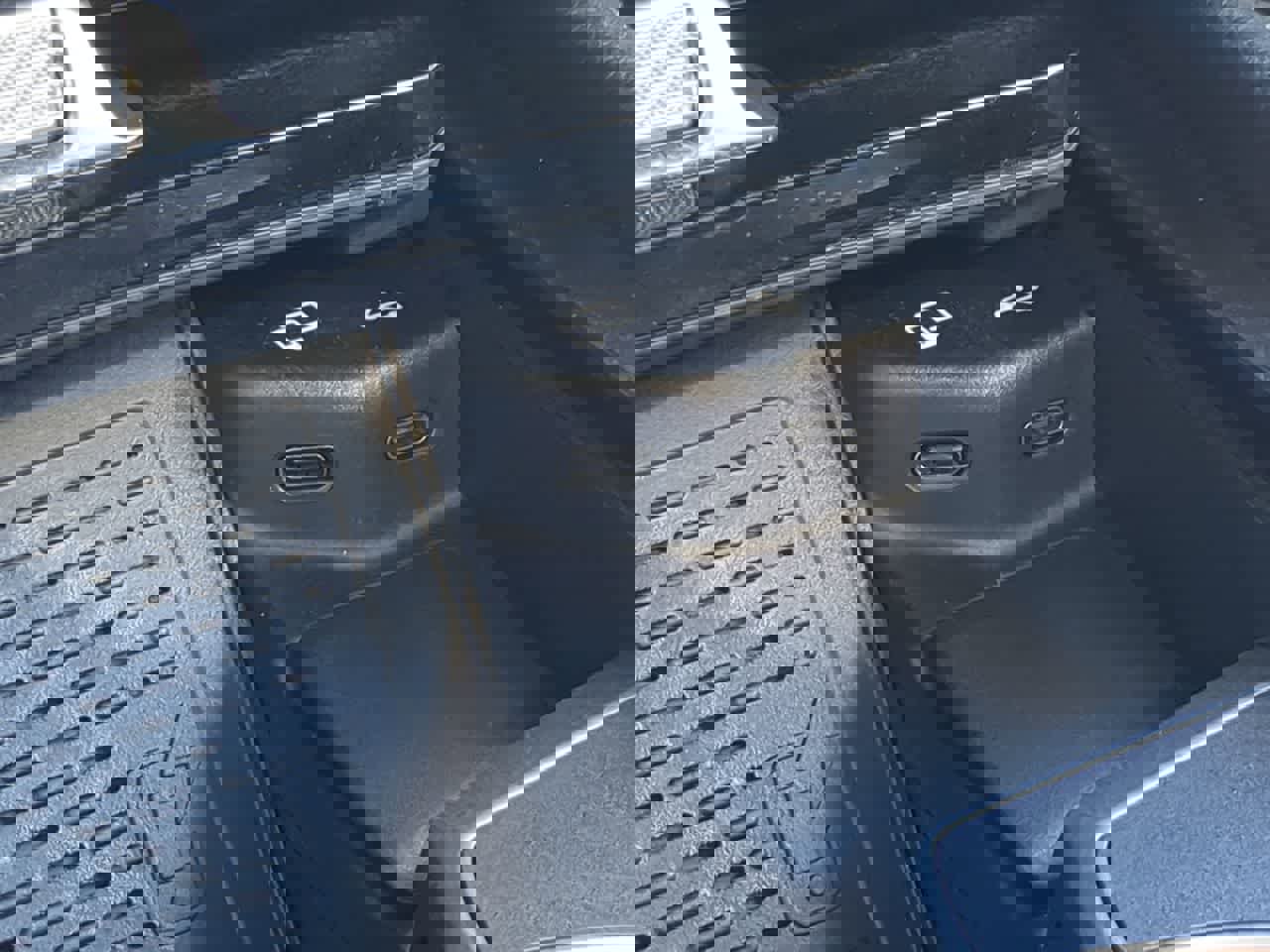 Used 2020 Mercedes-Benz GLE 580 4MATIC image 33