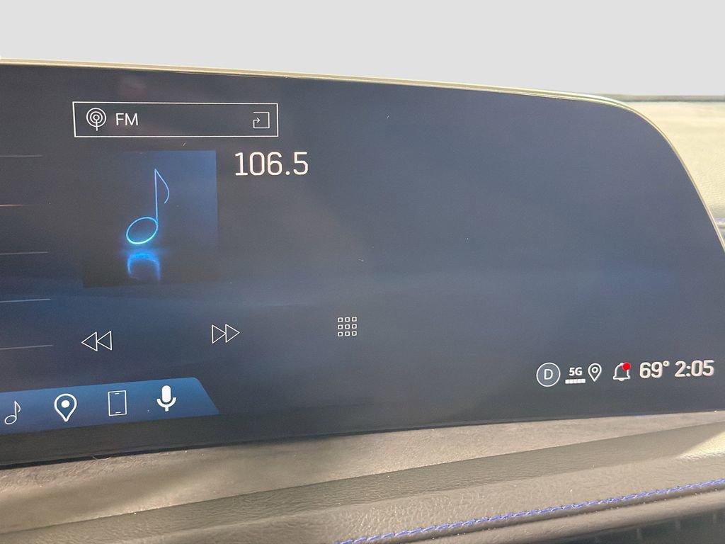 Used 2024 Cadillac XT4 Sport AWD/4WD image 17
