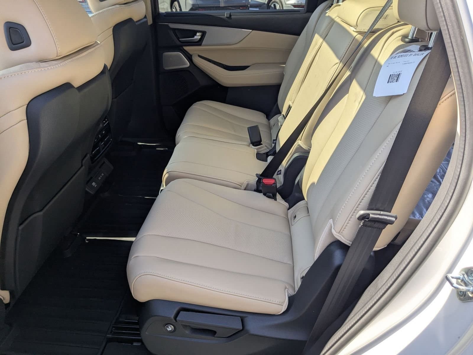 Certified 2026 Acura MDX w/ Technology Package FWD image 24