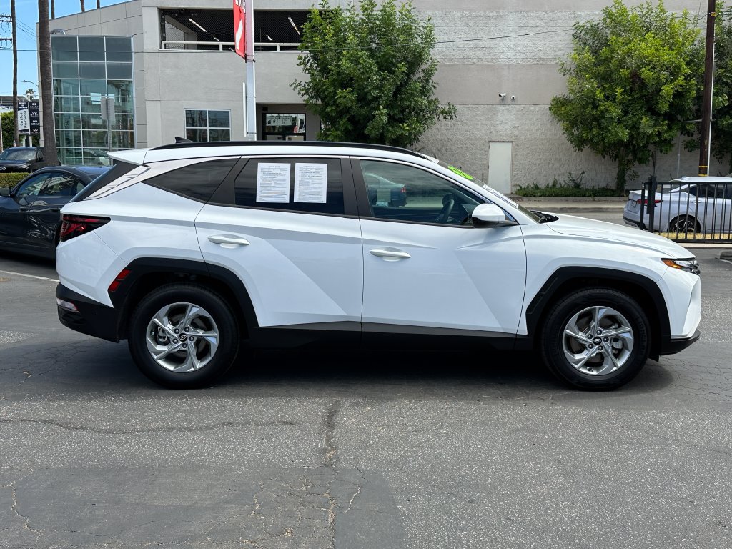 Used 2024 Hyundai Tucson SEL FWD image 9