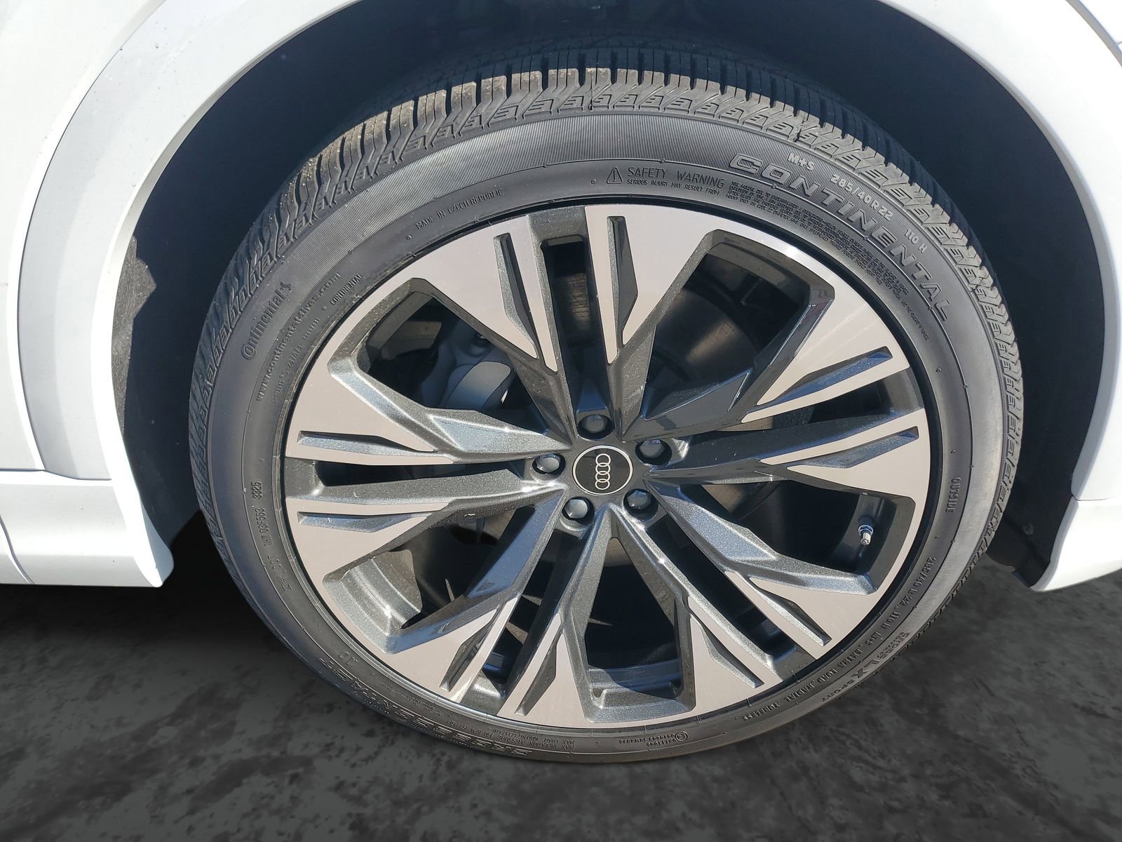 New 2026 Audi Q8 Premium Plus image 6