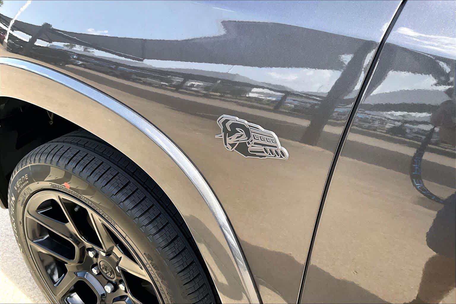 New 2027 RAM 1500 Laramie AWD/4WD image 15