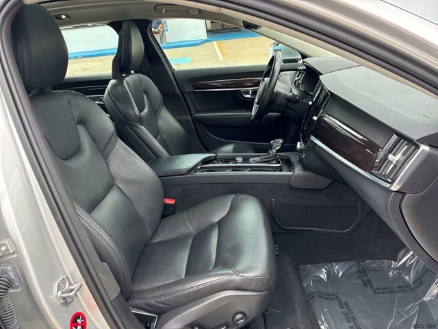 Used 2018 Volvo S90 T5 Momentum w/ Convenience Package AWD/4WD image 30