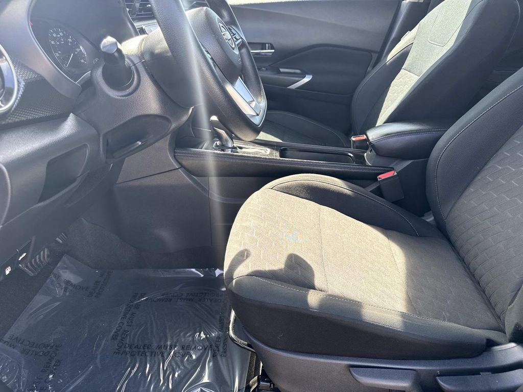 Certified 2024 Nissan Kicks SV image 18