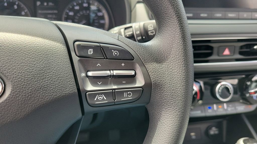 Used 2023 Hyundai Kona SEL image 20