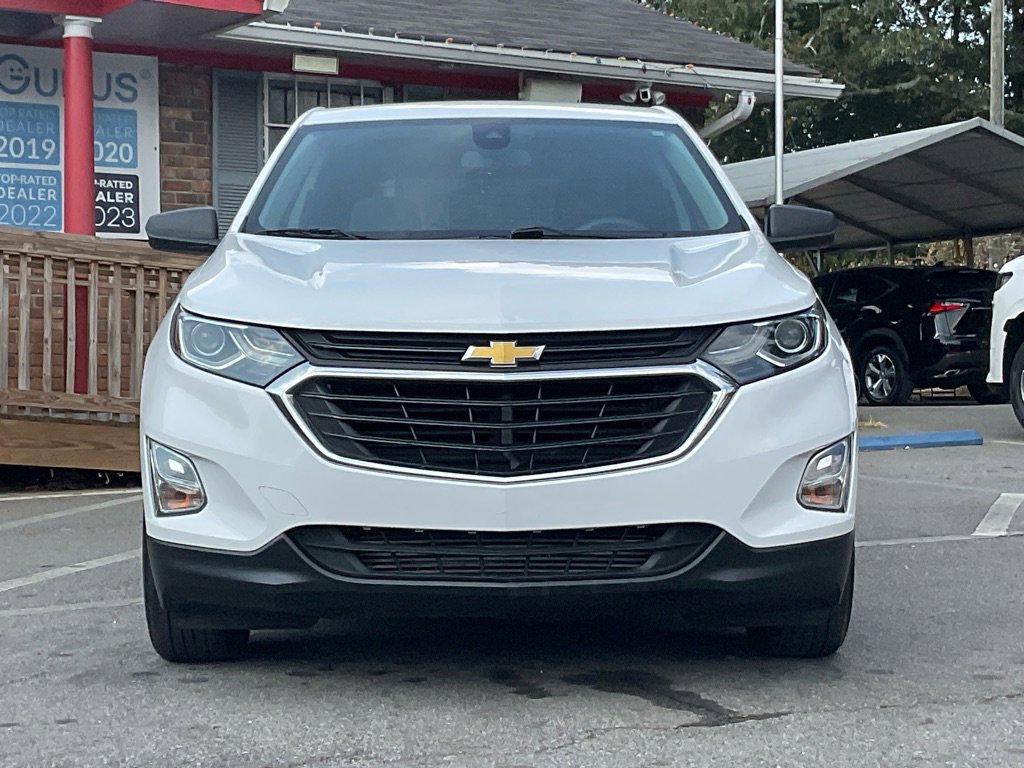 Used 2020 Chevrolet Equinox LS w/ LS Convenience Package image 2