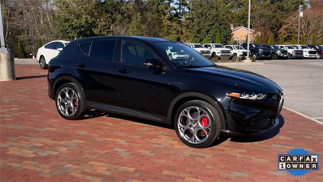 Used 2024 Alfa Romeo Tonale Veloce w/ Active Assist Package image 3