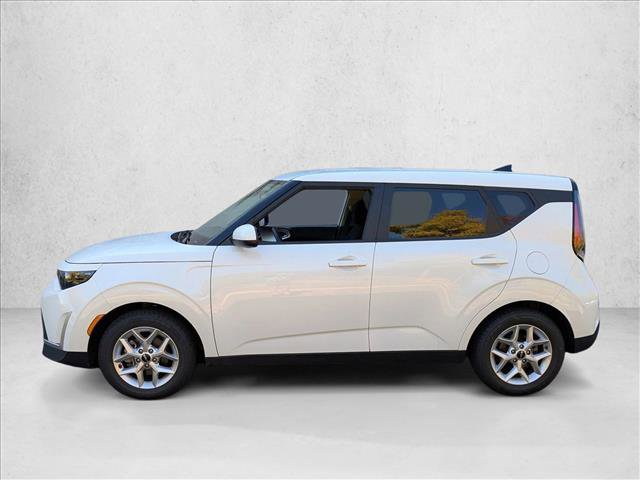 Used 2024 Kia Soul LX w/ Option Group 015 image 9