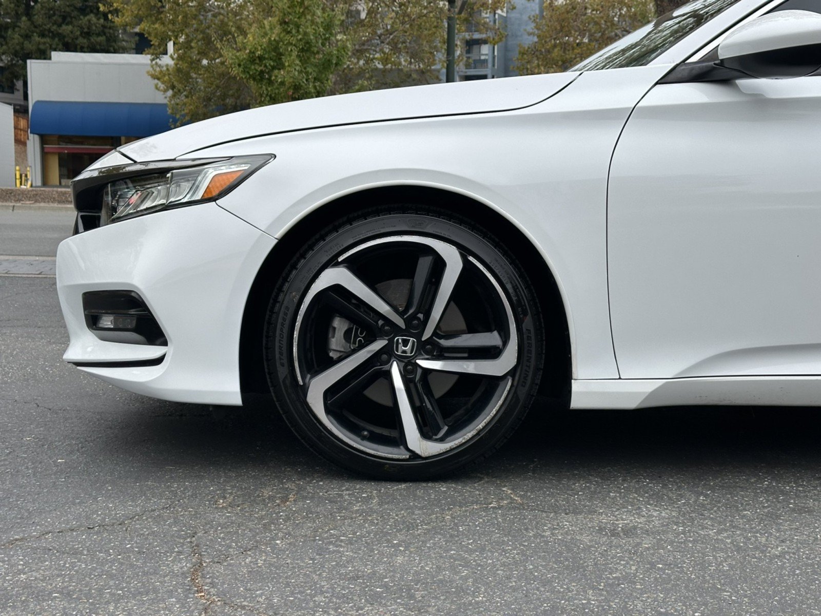 Used 2020 Honda Accord Sport image 13