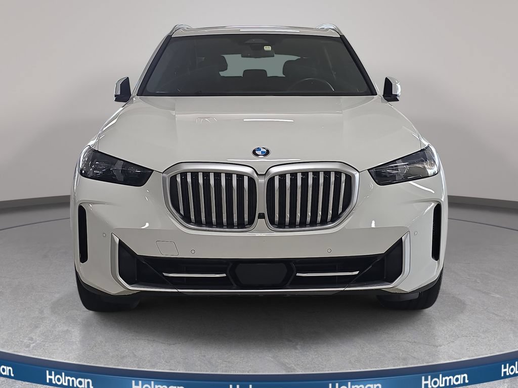 Used 2024 BMW X5 xDrive40i AWD/4WD image 3