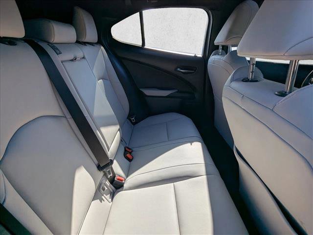 Used 2024 Lexus UX 250h FWD image 19